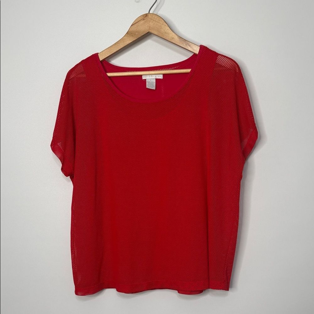 Design History Red Mesh Women’s Short Sleeve Top Size Large